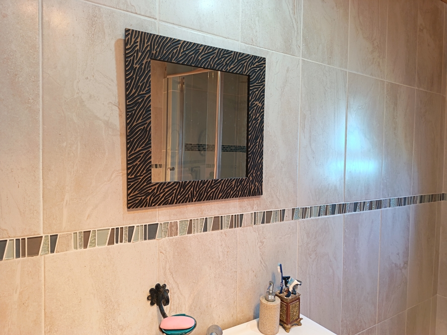 2 Bedroom Property for Sale in Scheepershoogte Eastern Cape